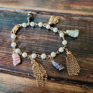 Precious Stone Pearly Bead Bracelet